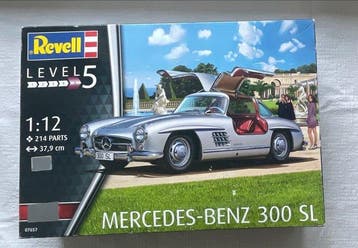 Revell 1:12 - Modelbouwdoos - Mercedes-Benz 300 SL, Nieuw