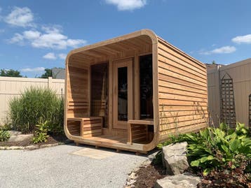Luxe buitensauna Red Cedar sauna 4-6 pers met veranda, Ophalen of Verzenden, Nieuw, Fins of Traditioneel, Complete sauna