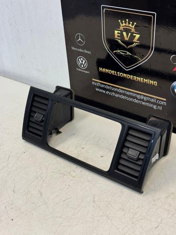 VW Transporter T6 bj.2015 radio omlijsting art.7E1857038C, Gebruikt, Volkswagen