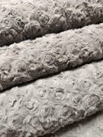 Z40 - 520 x 175 cm - Elegante tessuto in pelliccia ecologica