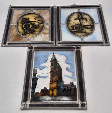 Wanddecoratie - Verzameling – 3 glas-in-loodbeelden /