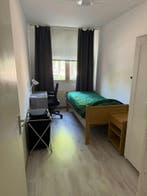 Eigen Kamer aan Roomtuintjes, Amsterdam, Huizen en Kamers, Kamers te huur, 50 m² of meer, Amsterdam