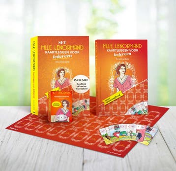 Set Mlle Lenormand: Kaartleggen Voor Iedereen | Nieuw, Ophalen of Verzenden, Nieuw, Erna Droesbeke