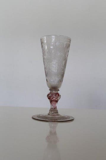 Wijnglas - Gegraveerd glas - Bohemen - 18e eeuw, Antiek en Kunst, Antiek | Glas en Kristal