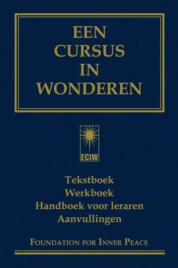 Boek Een cursus in wonderen - Een cursus in wonderen 9789020, Verzenden, Zo goed als nieuw