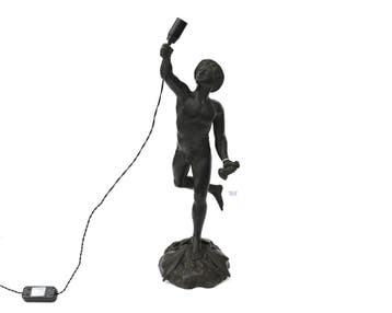 Een bronzen beeld met lamp, 20e eeuw, Gebruikt