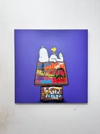 Lee Henderson - Snoopy Doghouse