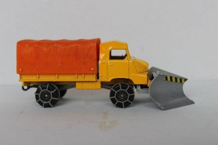 Solido 1:43 - Modelauto - Camion chasse-neige miniature, Hobby en Vrije tijd, Modelauto's | 1:5 tot 1:12