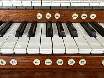 Johannus Cantilena, Muziek en Instrumenten, Gebruikt, 2 klavieren, Orgel