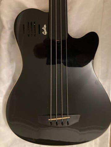Godin - A4 - - 4-snarige akoestische basgitaar - Canada, Muziek en Instrumenten, Nieuw