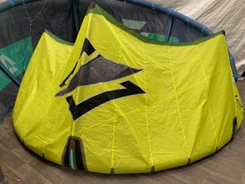 Naish Pivot 2024 9m - Hele mooie staat, Ophalen of Verzenden, Gebruikt