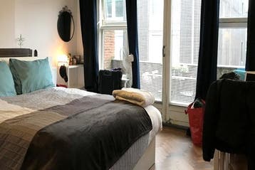 Studio Hoge Rijndijk in Leiden, 20 tot 35 m², Leiden