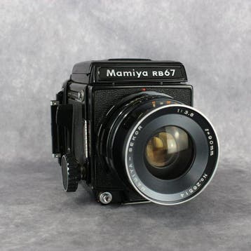 Mamiya RB67 + Mamiya-Sekor 3.8/90mm 120 / medium formaat, Nieuw