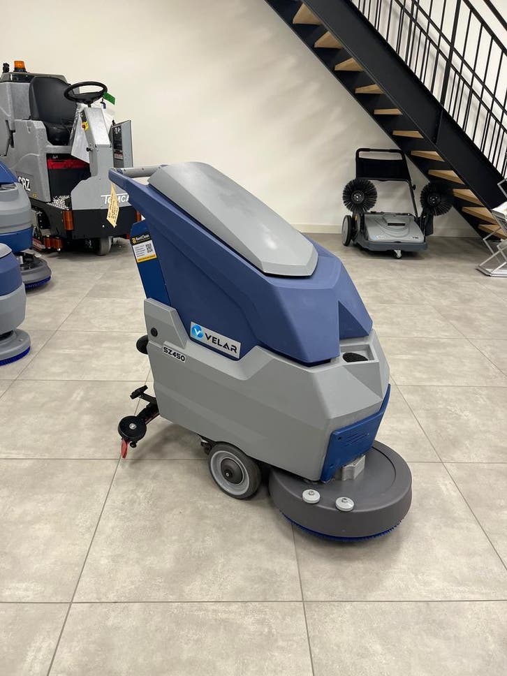 Velar SZ450 schrobzuigmachine, SCHERPE PRIJS, Doe-het-zelf en Verbouw, Reinigingsmachines, Schrobmachine, Zo goed als nieuw, Verzenden
