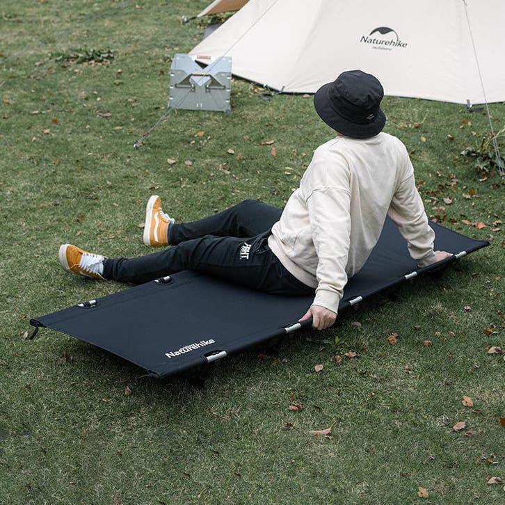 Ultralicht Opklapbaar Campingbed Draagbaar Outdoor Beds, Tuin en Terras, Ligbedden, Nieuw, Verzenden