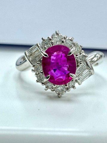Ring Platina - 1.02ct. tw. Robijn - Diamant - NATUURLIGE, Nieuw