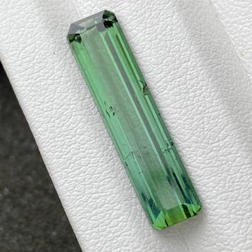 Zonder minimumprijs Groen Toermalijn - 5.71 ct -, Nieuw