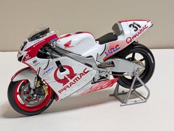 Minichamps 1:12 - Model motorfiets - Honda NSR500 - Tetsuya, Hobby en Vrije tijd, Modelauto's | 1:5 tot 1:12, Nieuw