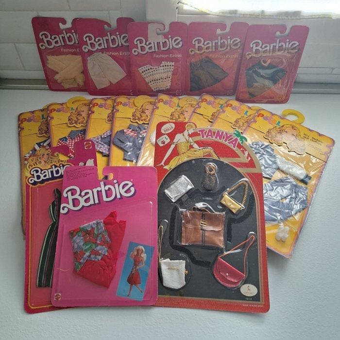 Barbie - Barbiepop Fashion Extras - 1970-1980 - Hong Kong, Antiek en Kunst, Antiek | Speelgoed