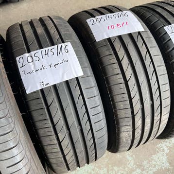 2 x Tracmax 205-45-16 Zomerbanden 7mm, Gebruikt, 16 inch, Band(en), Personenwagen