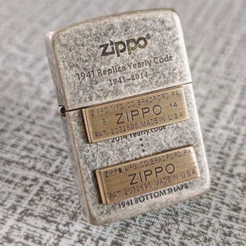 Zippo - 1941 - Zonder minimumprijs - Aansteker - Messing, Nieuw