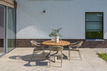 Sienna Prado dining tuinset 130 cm rond 5 delig zand teak, Tuin en Terras, Ophalen of Verzenden, Nieuw