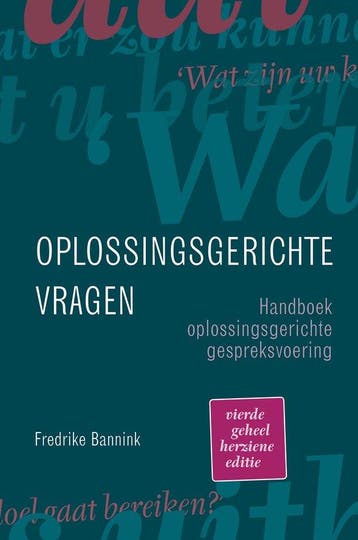 9789043036566 Oplossingsgerichte vragen | Tweedehands, Verzenden, Zo goed als nieuw, Fredrike Bannink