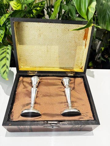 Bad - Pair of Vintage English LRW Silver 925 Candlesticks, Antiek en Kunst