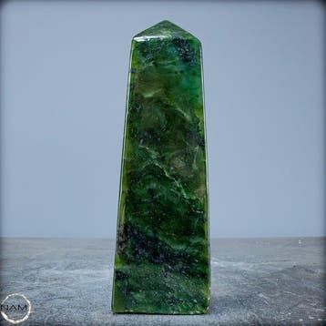 Zeer zeldzame natuurlijke jade-nephriet Crystal-Obelisk,