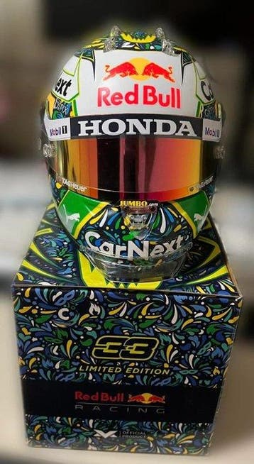 Red Bull Racing - Max Verstappen - Scale 1/2 helmet, Nieuw