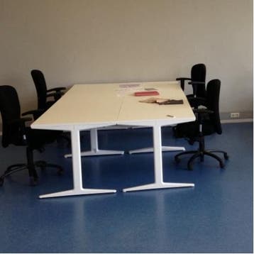 (MDK-103994) Ahrend Mehes bureau 160 x 80 cm met wit T-po..., Huis en Inrichting, Bureaus, Ophalen of Verzenden, In hoogte verstelbaar