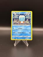 Pokemon Sword &amp; Shield Eiscue Cosmos Holo Black Star Promo #, Hobby en Vrije tijd, Verzamelkaartspellen | Pokémon, Verzenden