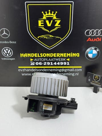 VW Polo V 6R bj.2012 kachel ventilatiemotor art.282500-9000, Gebruikt, Volkswagen