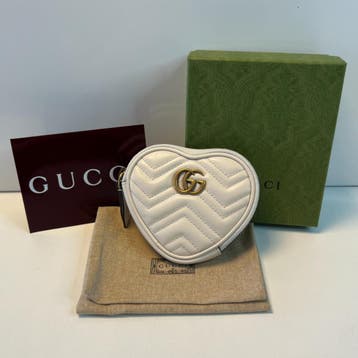 Gucci GG Marmont heart-shaped Coin Purse Wit | Portemonnee, Overige merken, Wit, Nieuw, Ophalen of Verzenden