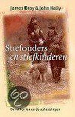 STIEFOUDERS EN STIEFKINDEREN 9789022525371 James Kelly, Verzenden, Gelezen, James Kelly