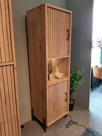 Opbergkast Mena **SHOWROOMMODEL**, Huis en Inrichting, Kasten | Overige, Nieuw