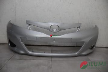 Toyota Yaris III 11-14 voorbumper 52119-0D410, Verzenden, Gebruikt