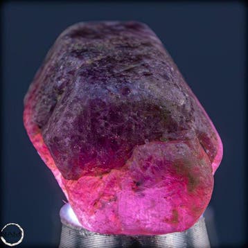 Natuurlijke padparadscha-kleurige saffier – uitzonderlijk