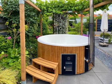 Scandinavische hottub houtgestookt 5-7 personen, Ophalen of Verzenden, Nieuw, Pomp, Vast