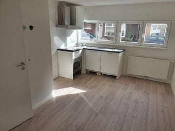 Te huur: Studio Semarangstraat in Enschede, Overijssel, Enschede