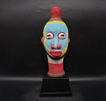 Magnifique tête pelé - sculptuur - Bamileke - Kameroen