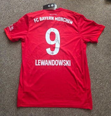 FC Bayern München - Duitse voetbal competitie - Robert, Nieuw
