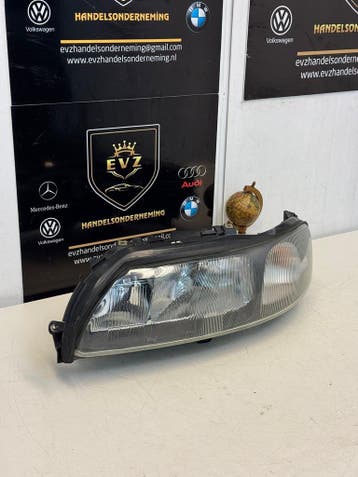 Volvo V70 bj.2001/2007 koplamp rechts art.8620686, Gebruikt, Volvo
