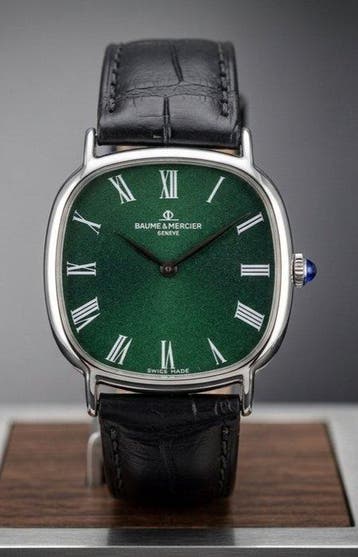Baume & Mercier - Tank Case – Striking Green Roman Dial –, Nieuw