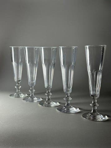 Baccarat - Champagne fluitje (5) - Catalogus 1886 - Kristal