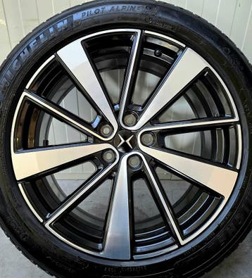 Polestar 19 inch sport velgen 5x108 winterbanden Volvo Lynk, Auto-onderdelen, Banden en Velgen, 19 inch, 245 mm, Banden en Velgen