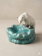 Ditmar Urbach - Kom - Aardewerk - IJsbeer bij het zwembad, Antiek en Kunst