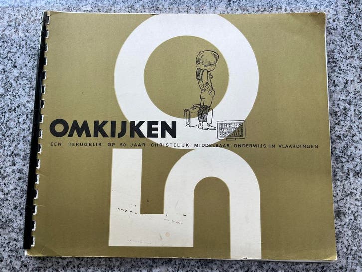 Omkijken – Herinneringen aan mijn schooltijd (Vlaardingen), Boeken, Geschiedenis | Stad en Regio, Gelezen, 20e eeuw of later, Verzenden
