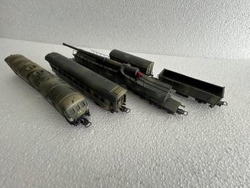Lima H0 - 149704 - Treinset (1) - 5 Delige WW2 set met, Nieuw