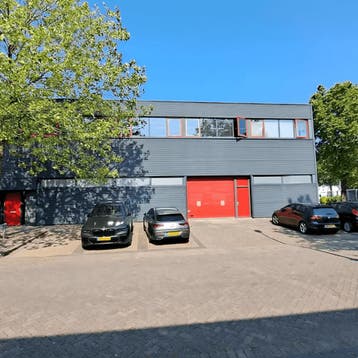 Bedrijfsruimte in Schiedam gevonden voor €895,- pm
